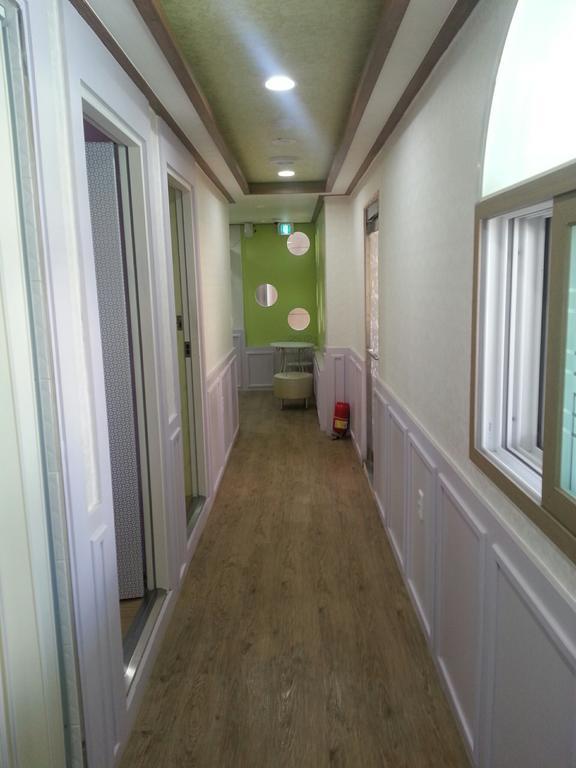Gyeongju Friend Guesthouse Экстерьер фото