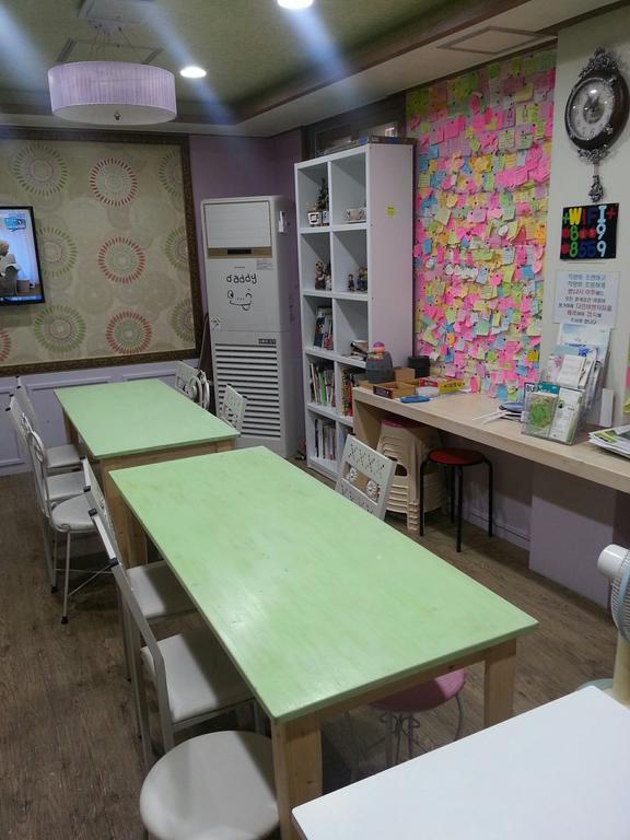 Gyeongju Friend Guesthouse Экстерьер фото