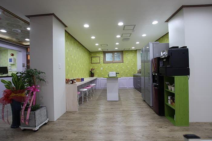 Gyeongju Friend Guesthouse Экстерьер фото
